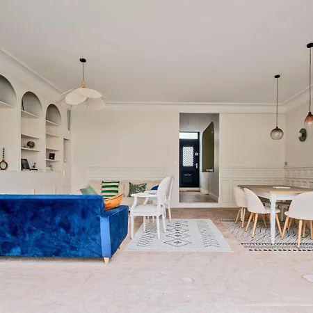 Stone House With Optional Wine Tour Service *
