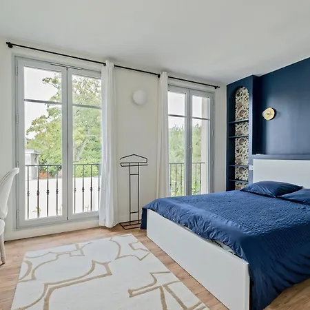 Stone House With Optional Wine Tour Service Bordeaux